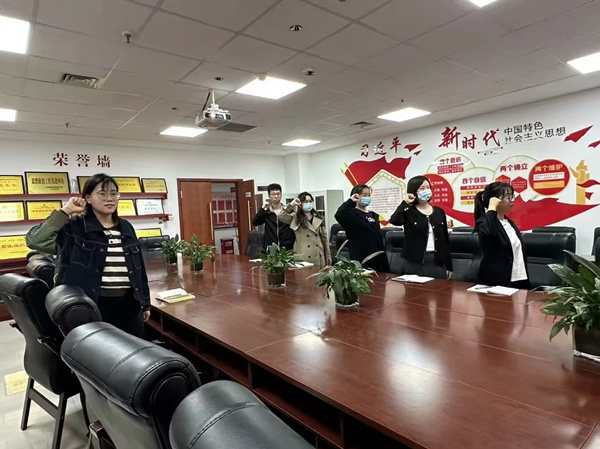 3生態(tài)建設(shè)公司團(tuán)支部_副本.jpg